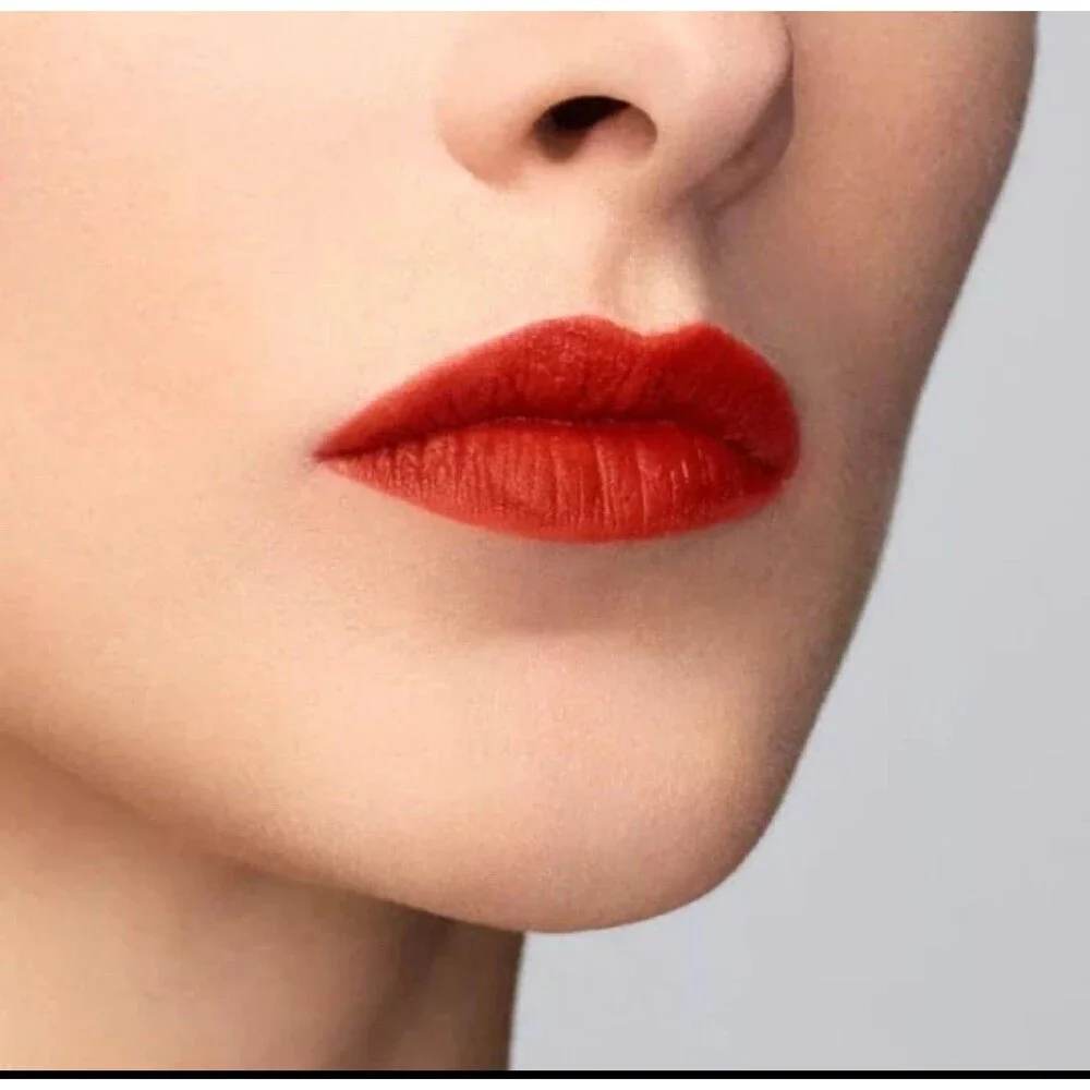 Giorgio Armani Lip Maestro Liquid Lipstick